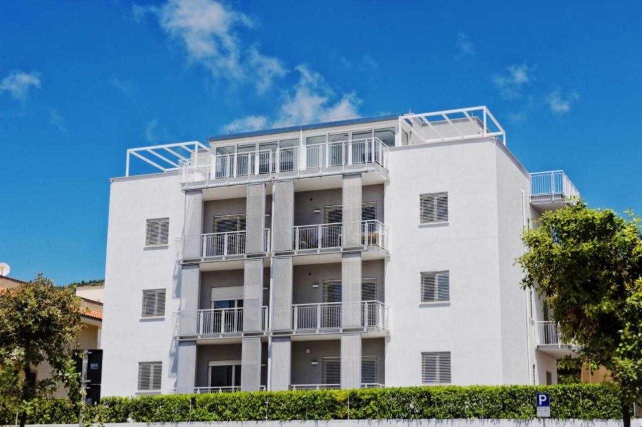 Apartments Сперлонга Экстерьер фото